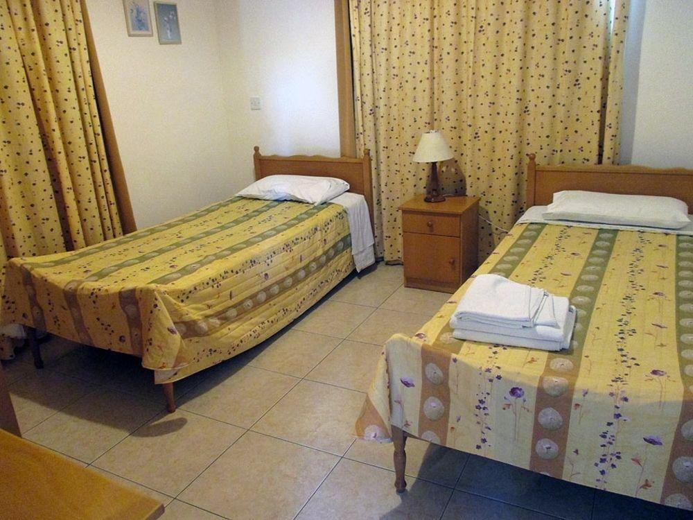 Rododafni Villas Klorakas Екстер'єр фото