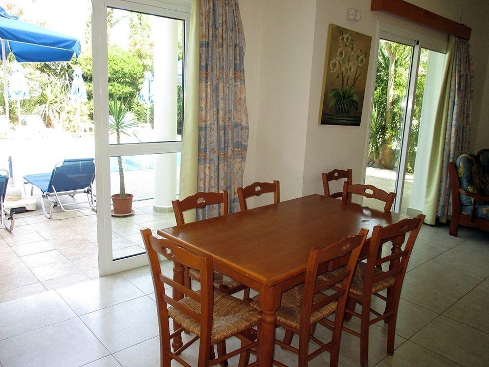 Rododafni Villas Klorakas Екстер'єр фото