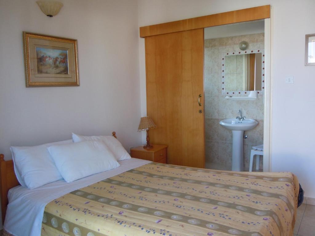 Rododafni Villas Klorakas Номер фото